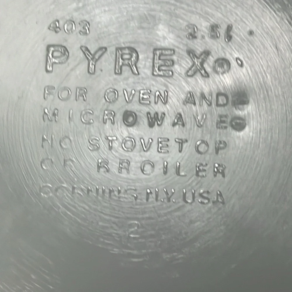 Pyrex mixing bowl